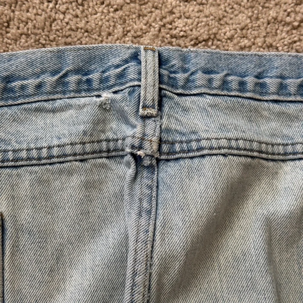 vintage Carhartt jeans light wash blue denim 100% cotton relaxed fit mens 46x32